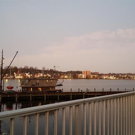 Ostseefjord-Schlei-Blick im Wikingturm Schleswig Exterior foto