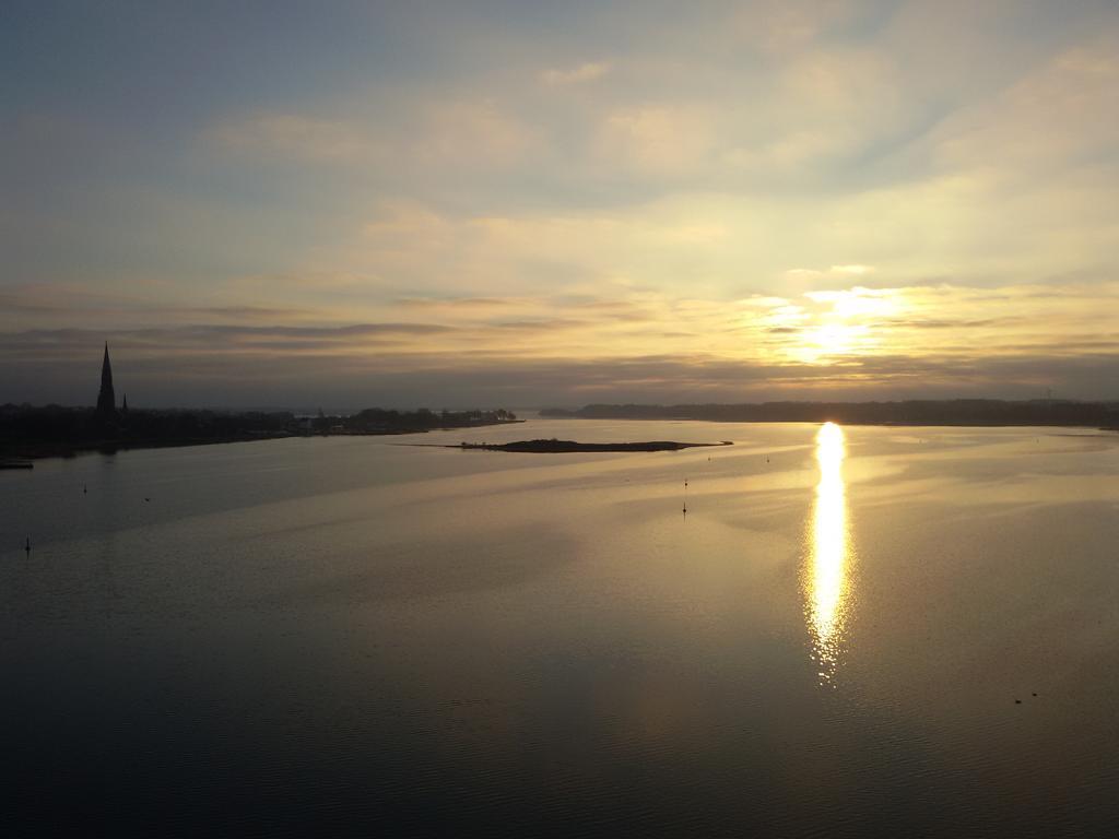 Ostseefjord-Schlei-Blick im Wikingturm Schleswig Exterior foto